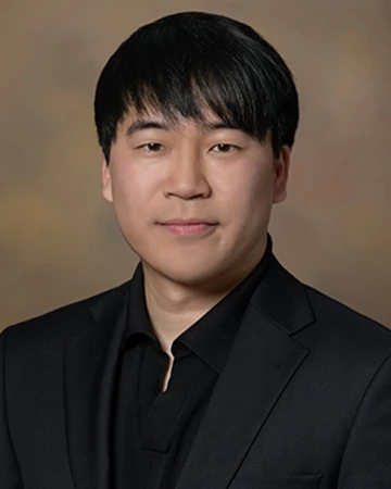 Eung-Joo Lee, Assistant Professor of Electrical and Computer Engineering at the University of Arizona