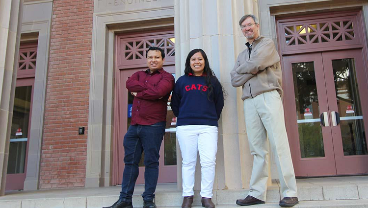 Doctoral students Ivan Kawaminami and Arminda Estrada with SIE adjunct lecturer Bill Hayes, who teaches a class that connects graduate and undergraduate students to INSuRE.