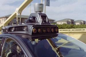 Technology on top of a self-driving car; image courtesy of KVOA